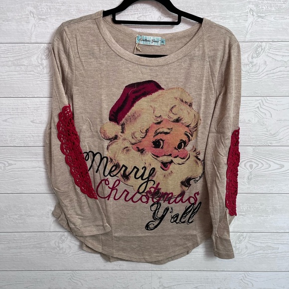 Southern Grace Women’s Tan Long Sleeve Baseball Santa Top. Size S - Picture 1 of 8